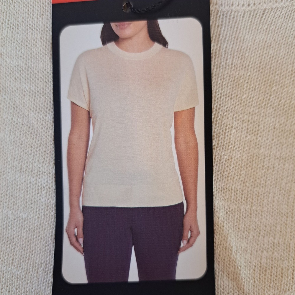 Banana Republic Short Sleeve Sweater Womens Medium Ivory NWT Knit Crew 1518-238
